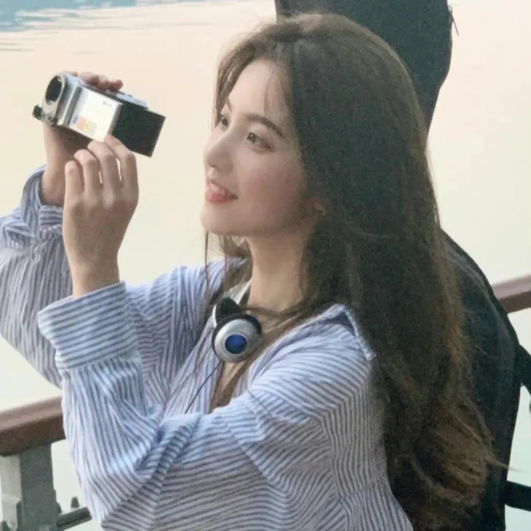 排队的女人